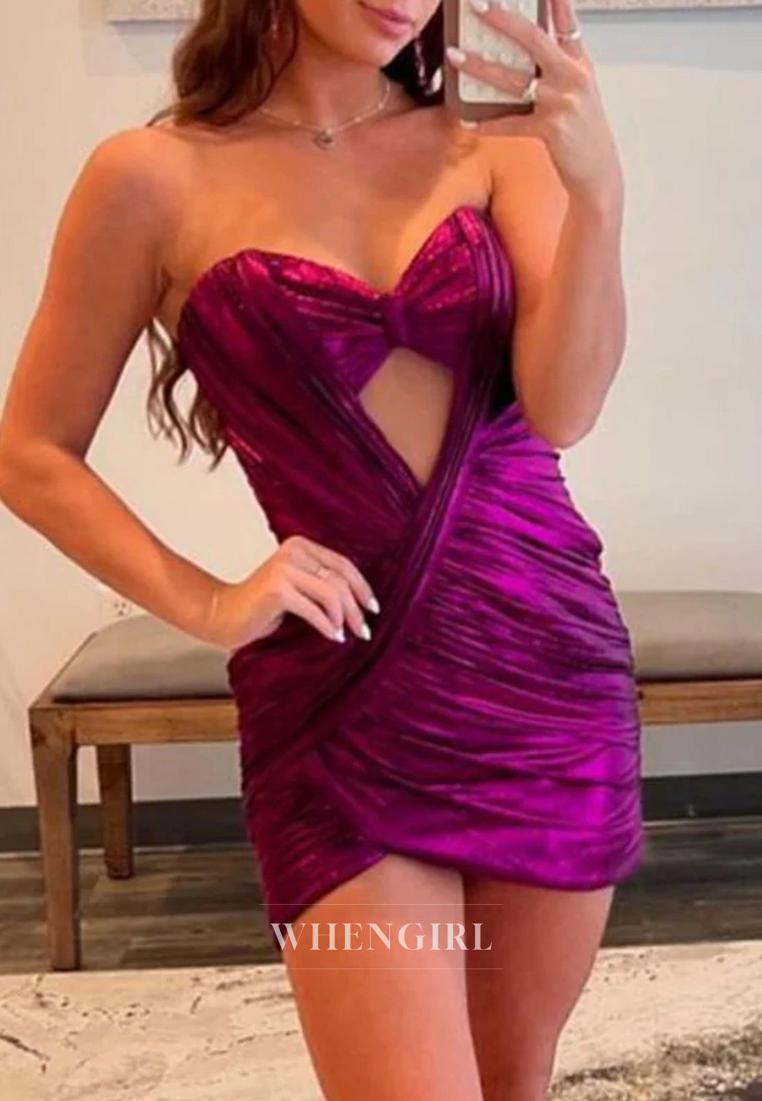 Sweetheart Sleeveless Cut Out Pleated Sheath Back Zipper Short Homecoming Dress