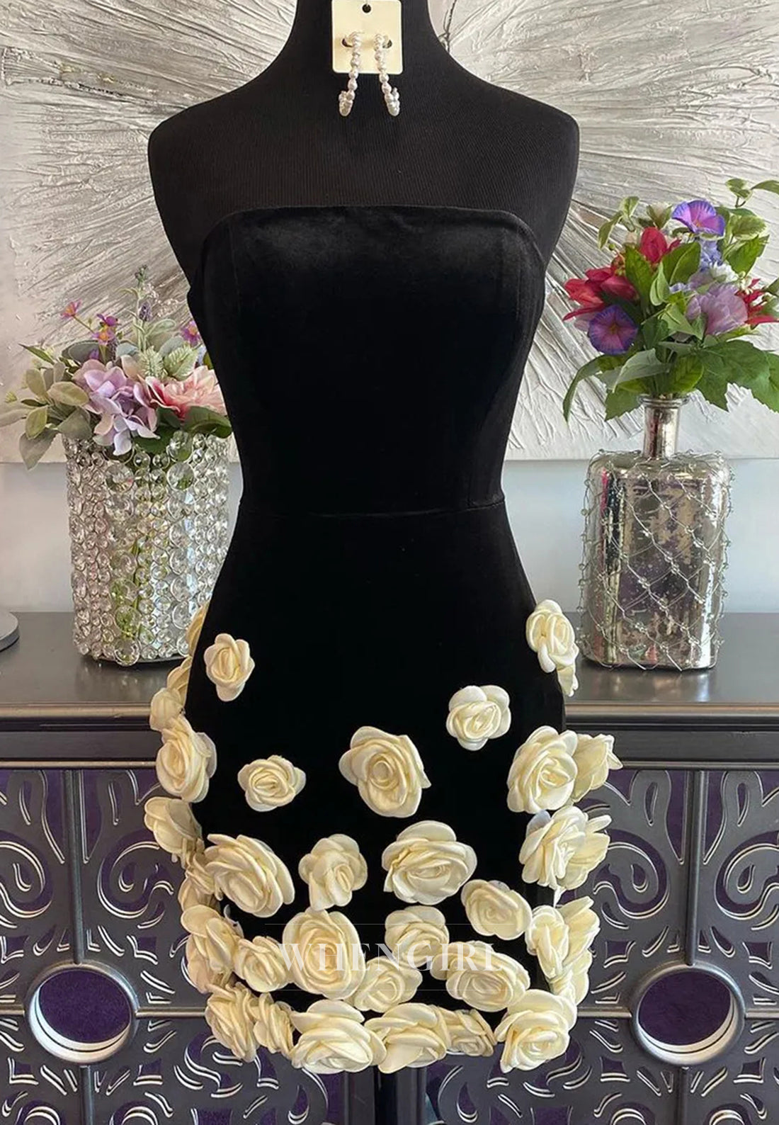 Black Sheath Tube Top Sleeveless Velvet White 3D Flower Short Homecoming Dress