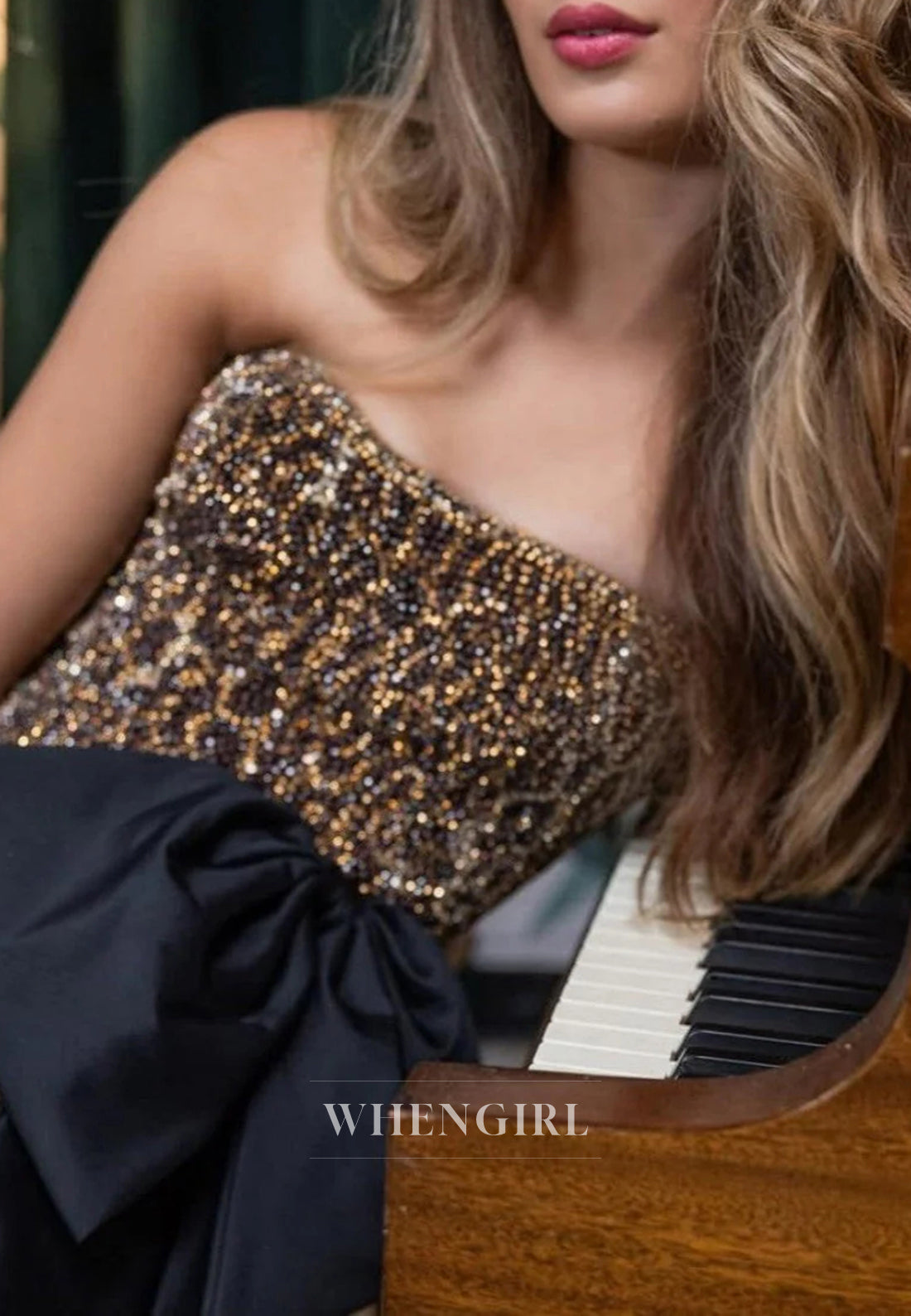 Tube Top Sleeveless Beaded Bowknot Back Zipper Sheath Short Homecoming Dress