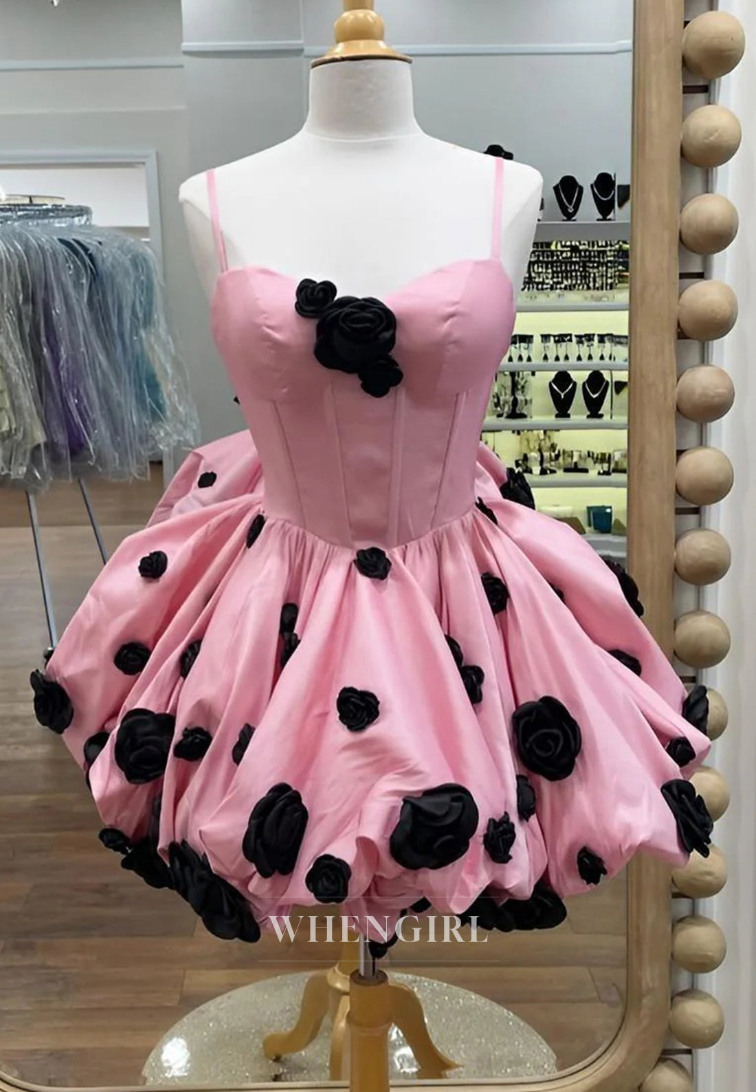 Blush Pink Sleeveless Spaghetti Straps Sweetheart A-Line Short Homecoming Dress with Black Folwers and Gloves