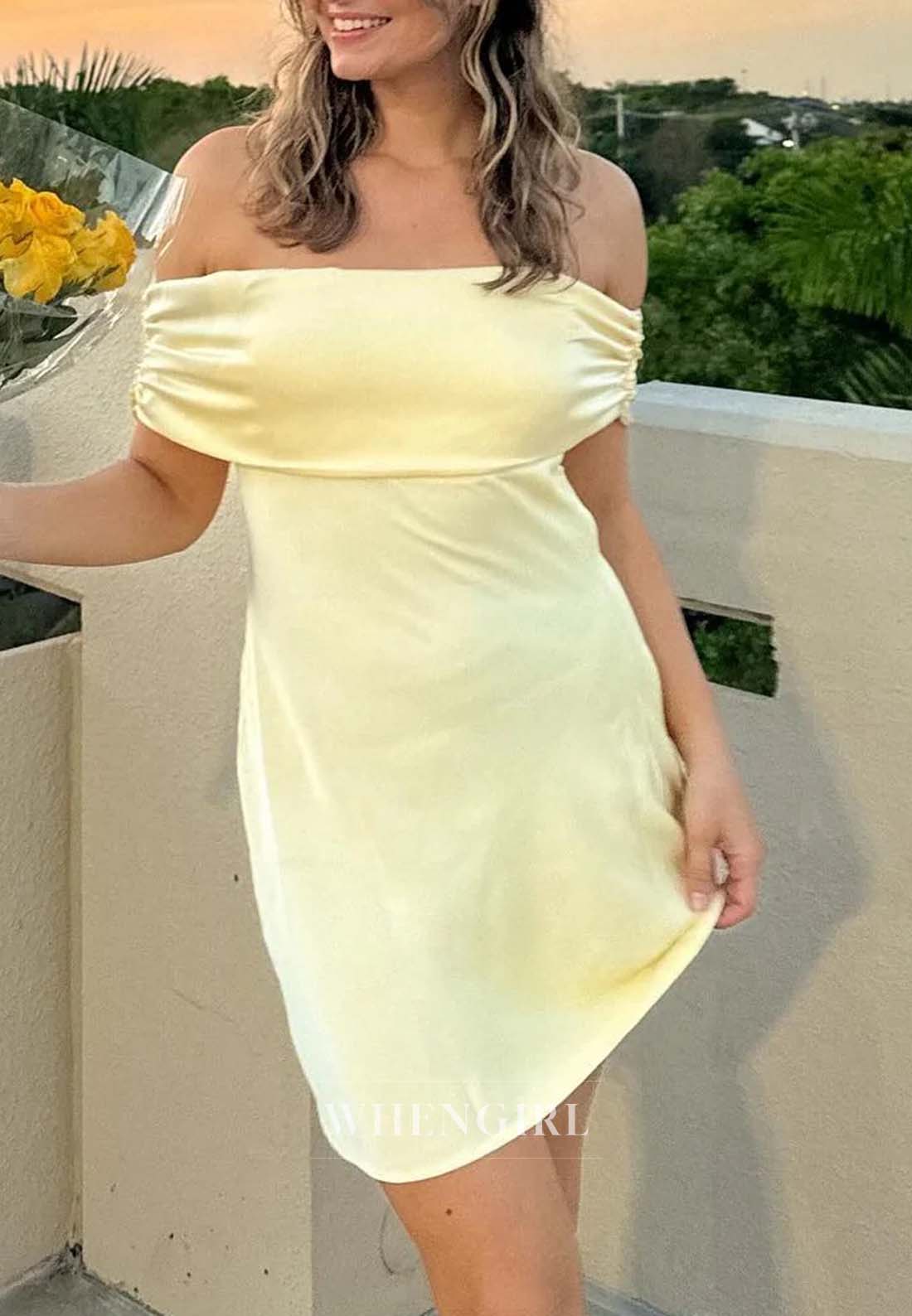 Yellow Off Shoulder Sleeveless Simple Sheath Short Homecoming Dress
