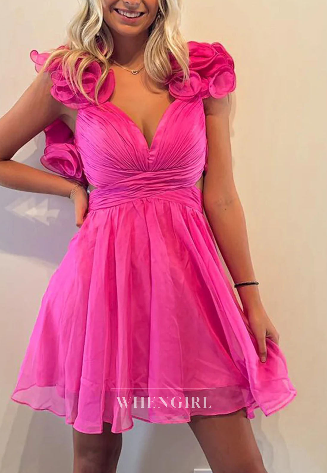 V Neck Sleeveless Cut Out Tie Back A-Line Short Chiffon Homecoming Dress