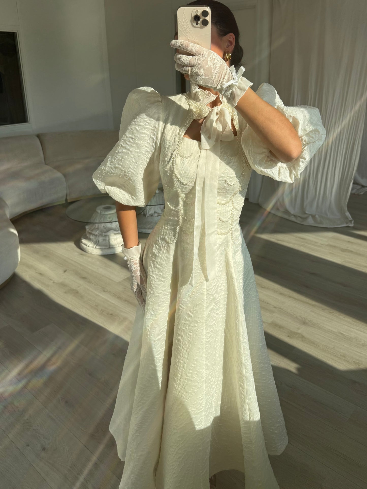 Vintage High Neck Puff Sleeves Short Wedding Dress with Gloves