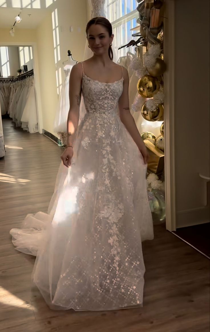 Elegant A Line Sparkly Appliques Long Wedding Dress