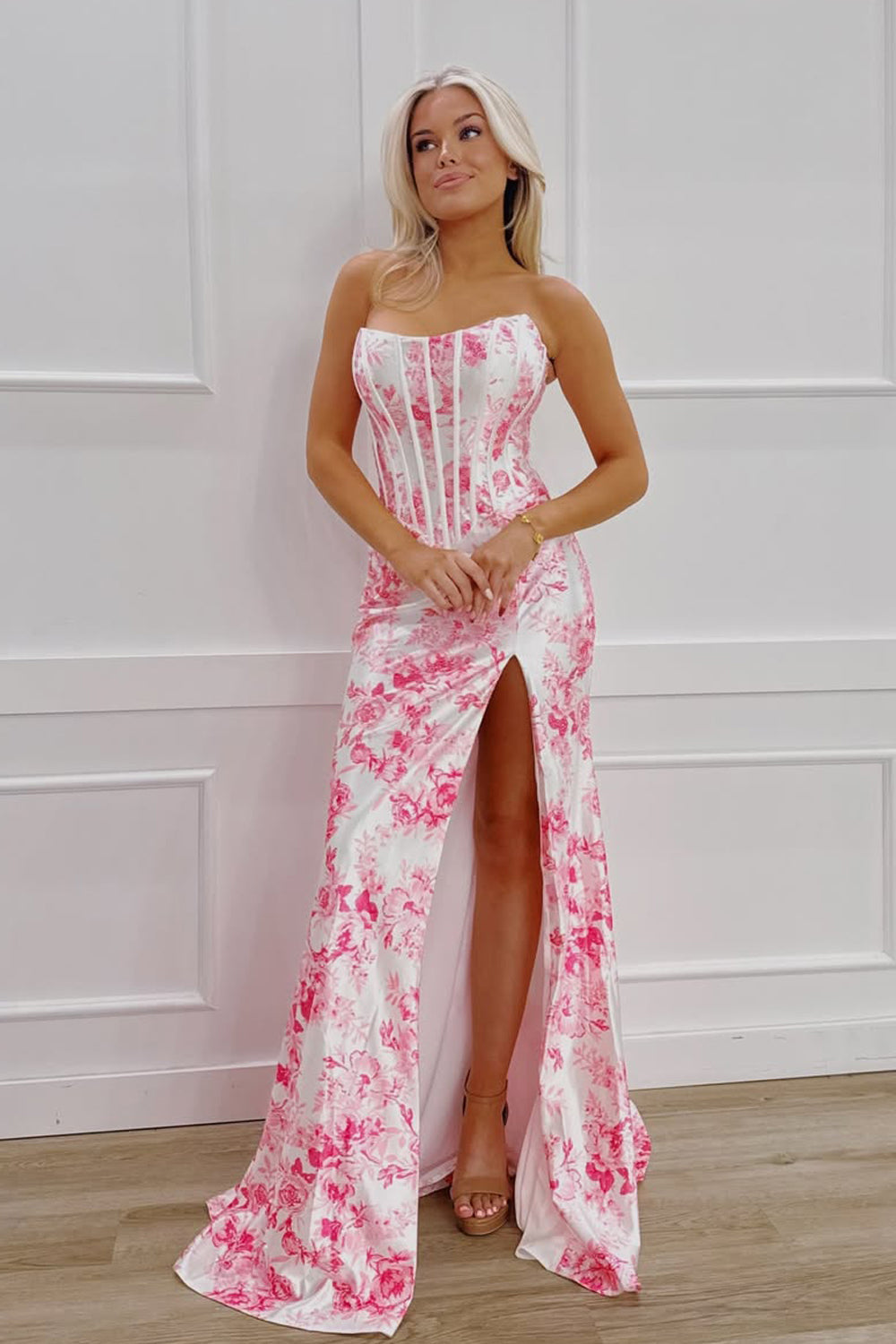 Cute Merrmaid Scoop Neck Floral Satin Long Slit Prom Dress