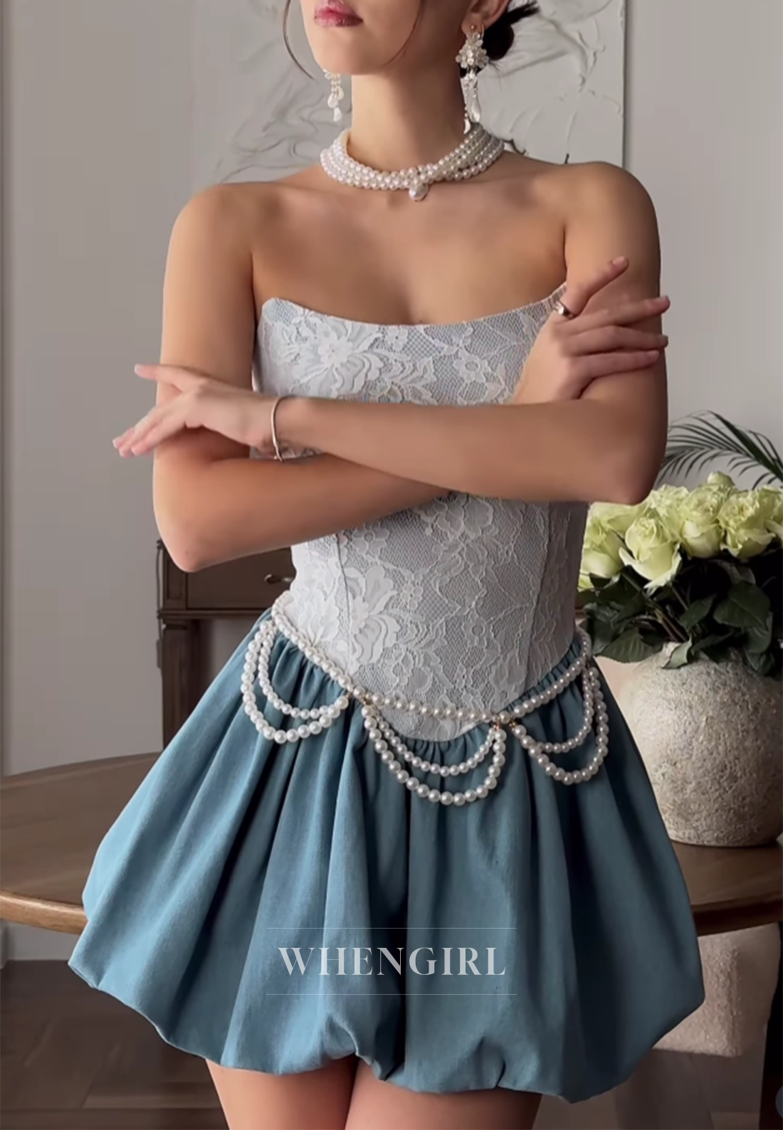 A-Line Tube Top Appliqued Lace Pearls Short Sleeveless Homecoming Dress