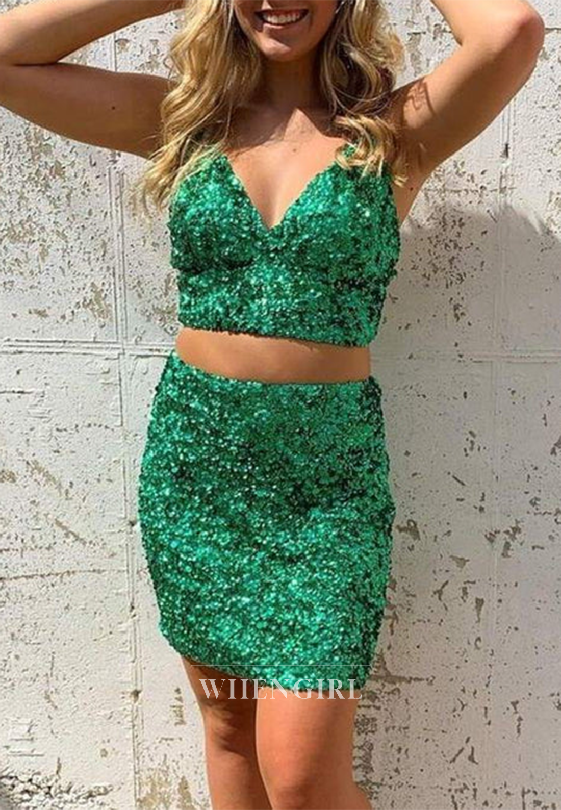 Sheath Sleeveless V Neck Sequins Lace Up Spaghetti Straps Homecoming Dress