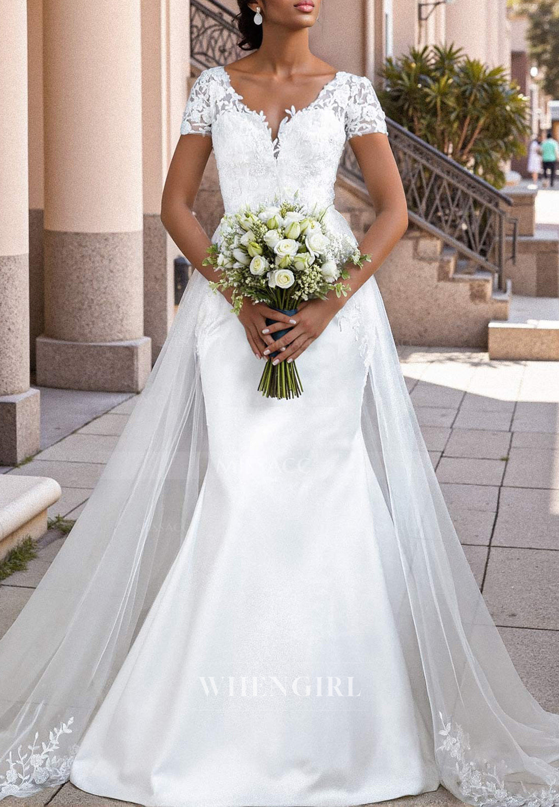 V Neck Short Sleeves Court Train Mermaid Wedding Dress with Appliques Lace