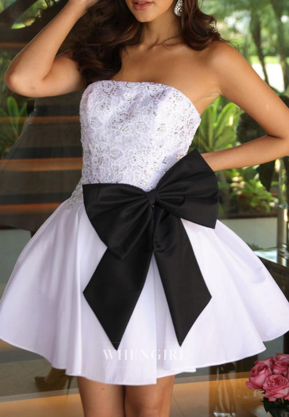 A-Line Tube Top Bowknot Sleeveless Beaded Short Homecoming Dress
