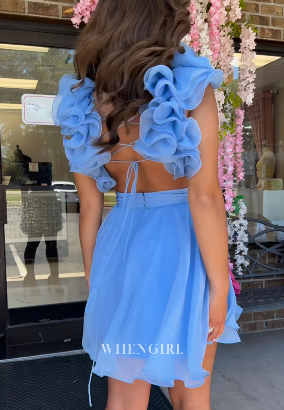 V Neck Sleeveless Cut Out Tie Back A-Line Short Chiffon Homecoming Dress