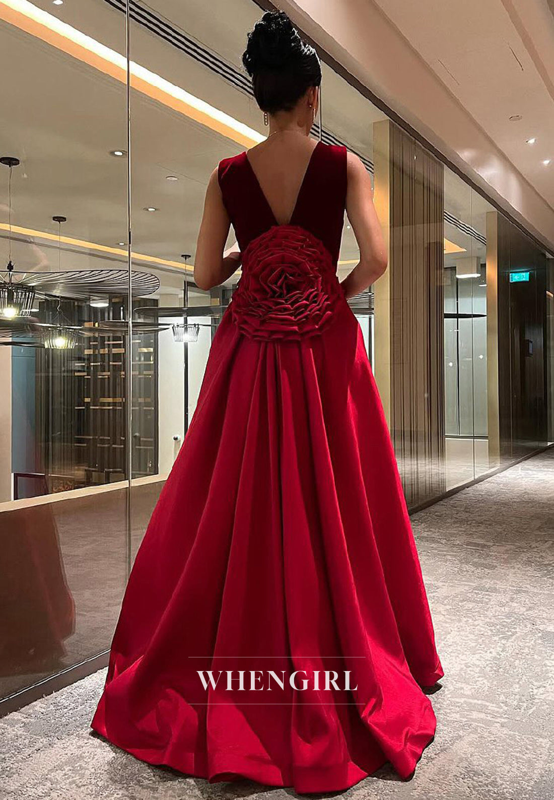 Gorgeous Empire Waist Sleeveless Floral Satin Formal Party Dress with Overskirt