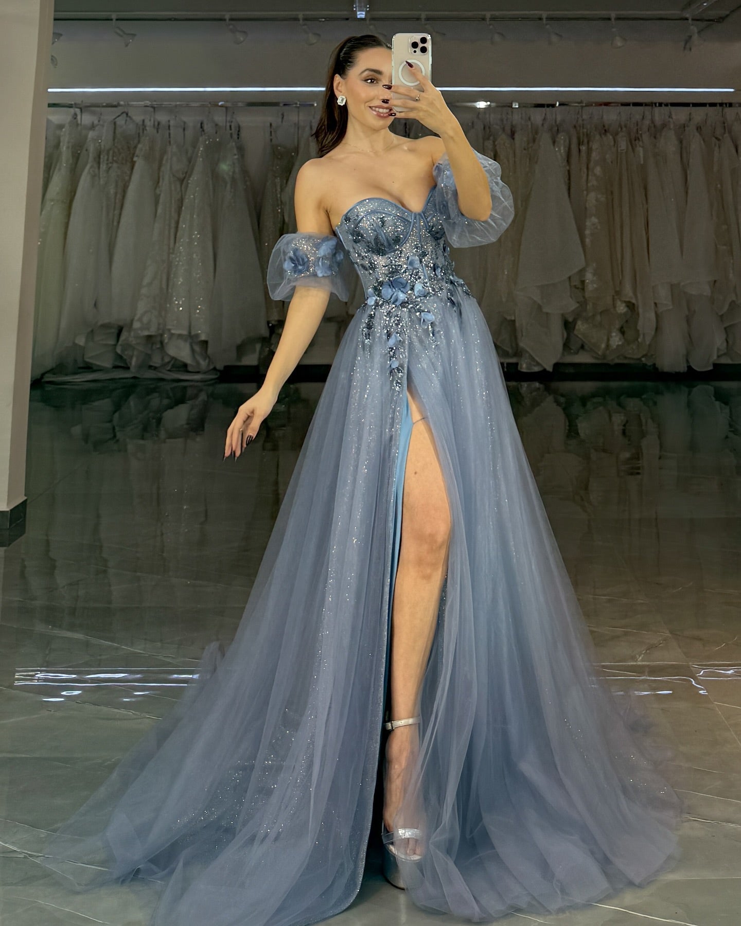 A Line Sweetheart Prom Dresses Long for Women Tulle Appliques Evening Gowns