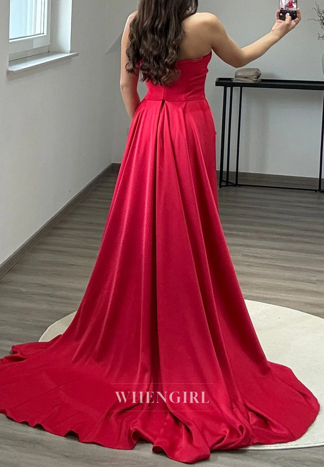 Simple Sleeveless Pleated Strapless Back Zipper Column Evening Formal Dress with Court Train