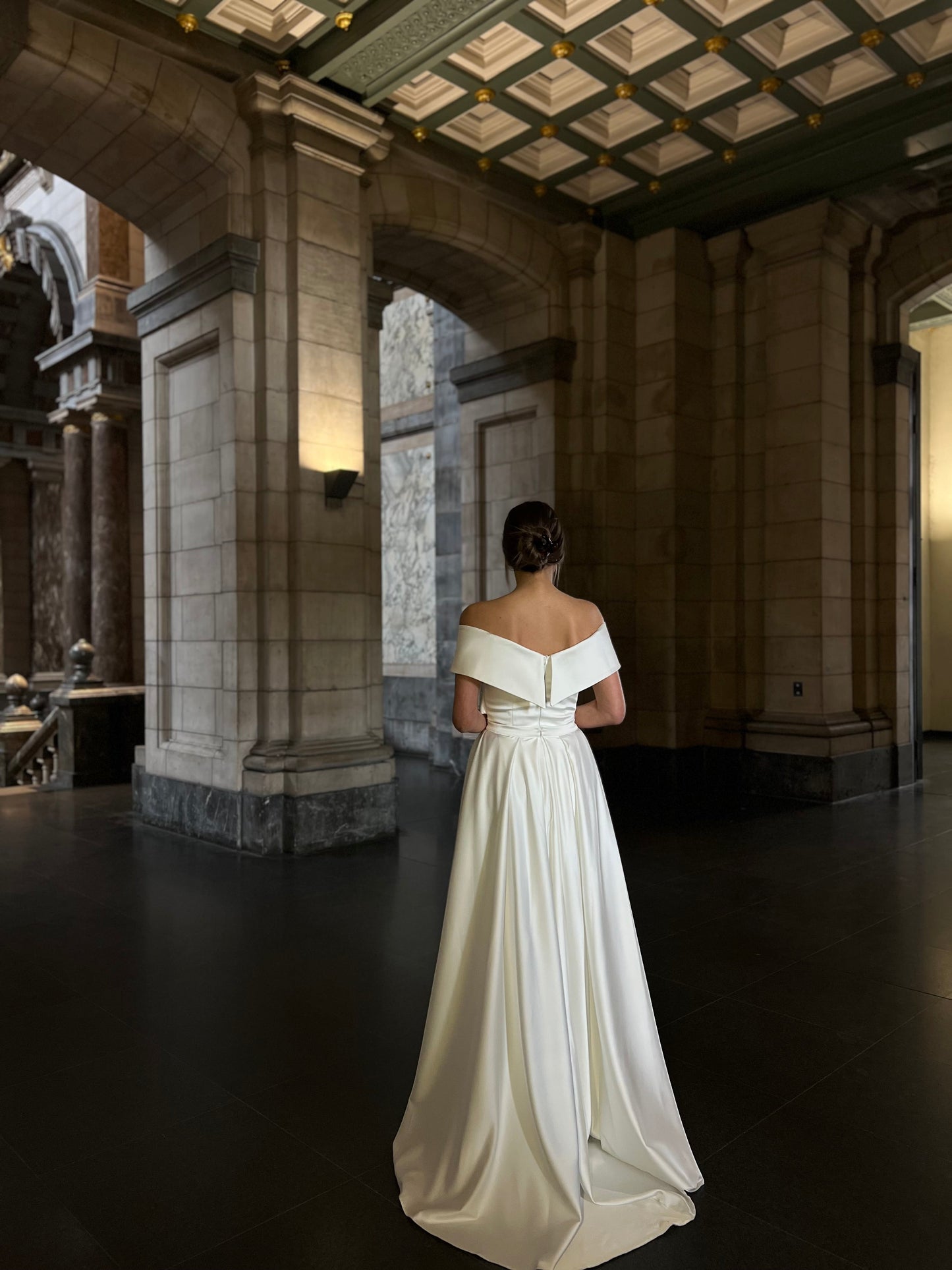 Mermaid Off Shoulder Simple Wedding Dress with Detachable Train