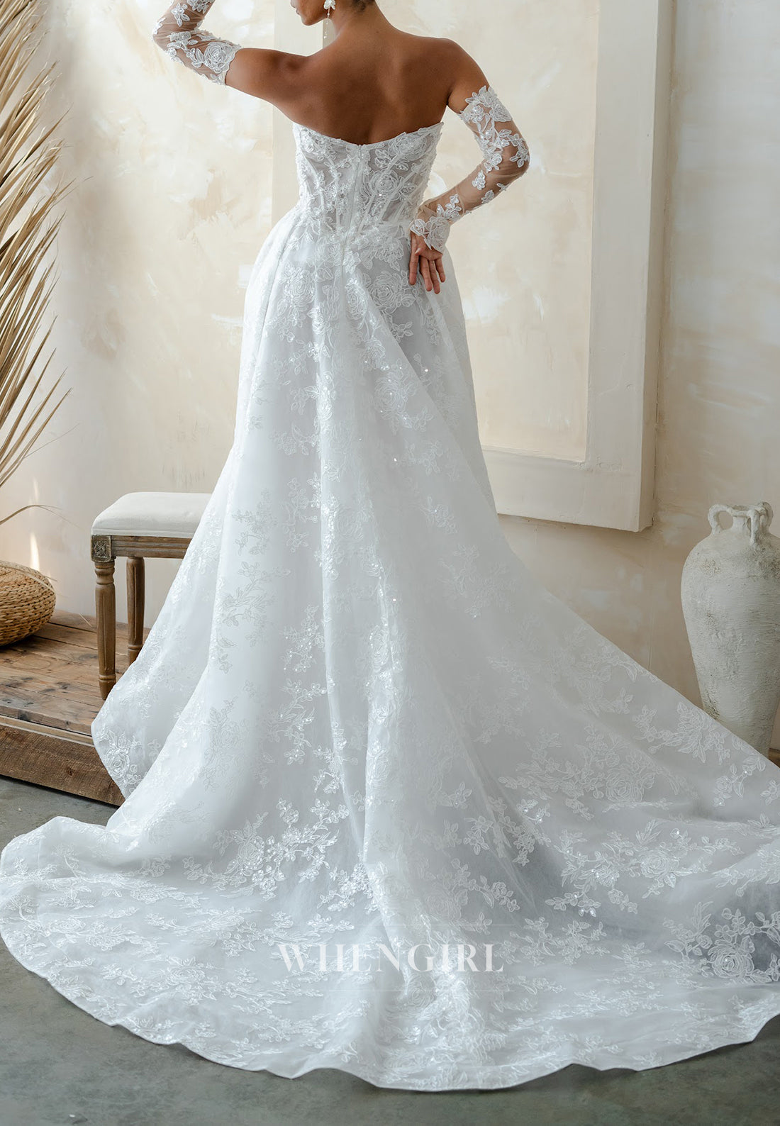 A-Line Sweetheart Long Sleeves Appliqued Lace Court Train Wedding Dress
