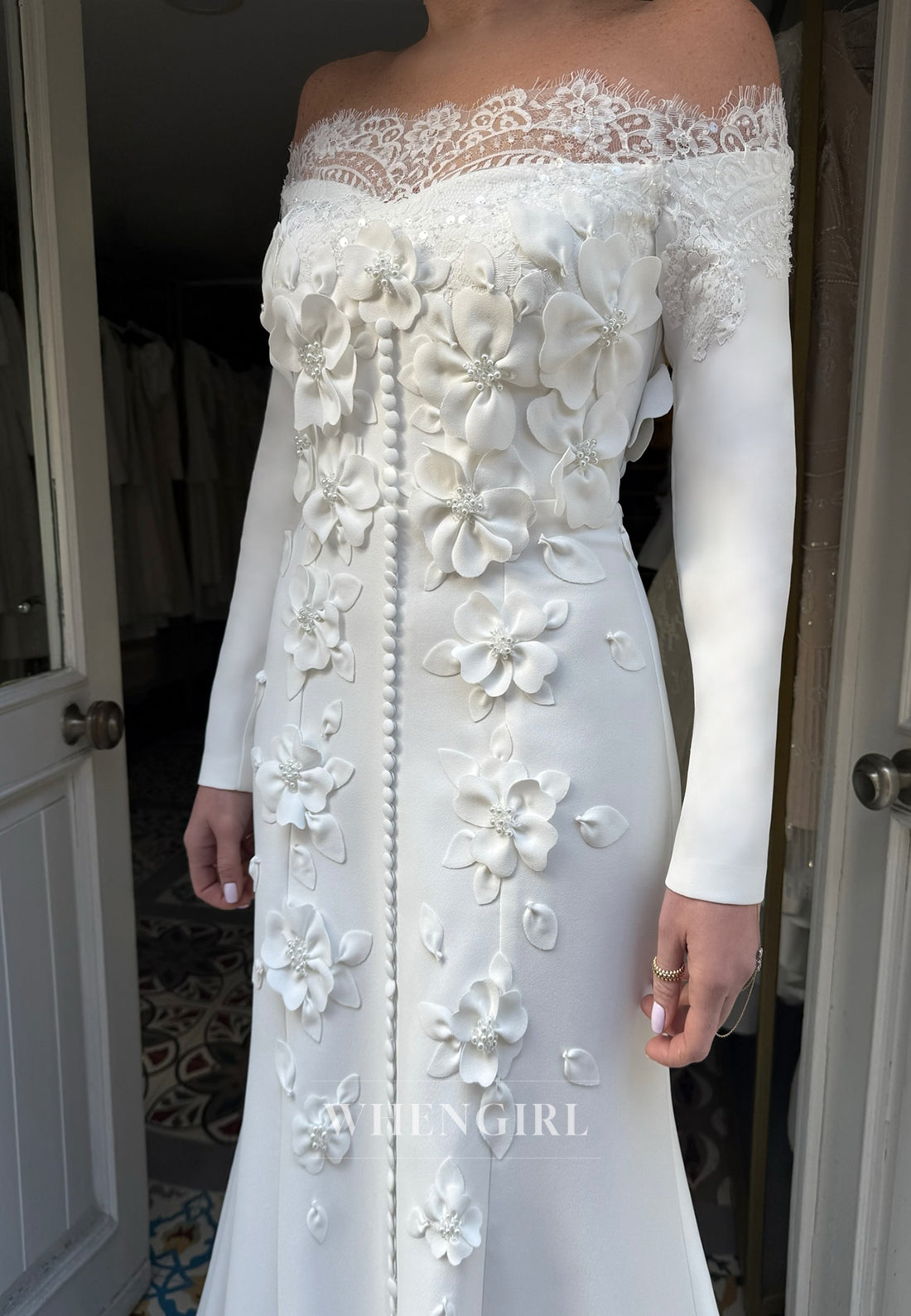 Off the Shoulder 3D Appliques Long Sleeves Mermaid Wedding Dress with Sweep Train