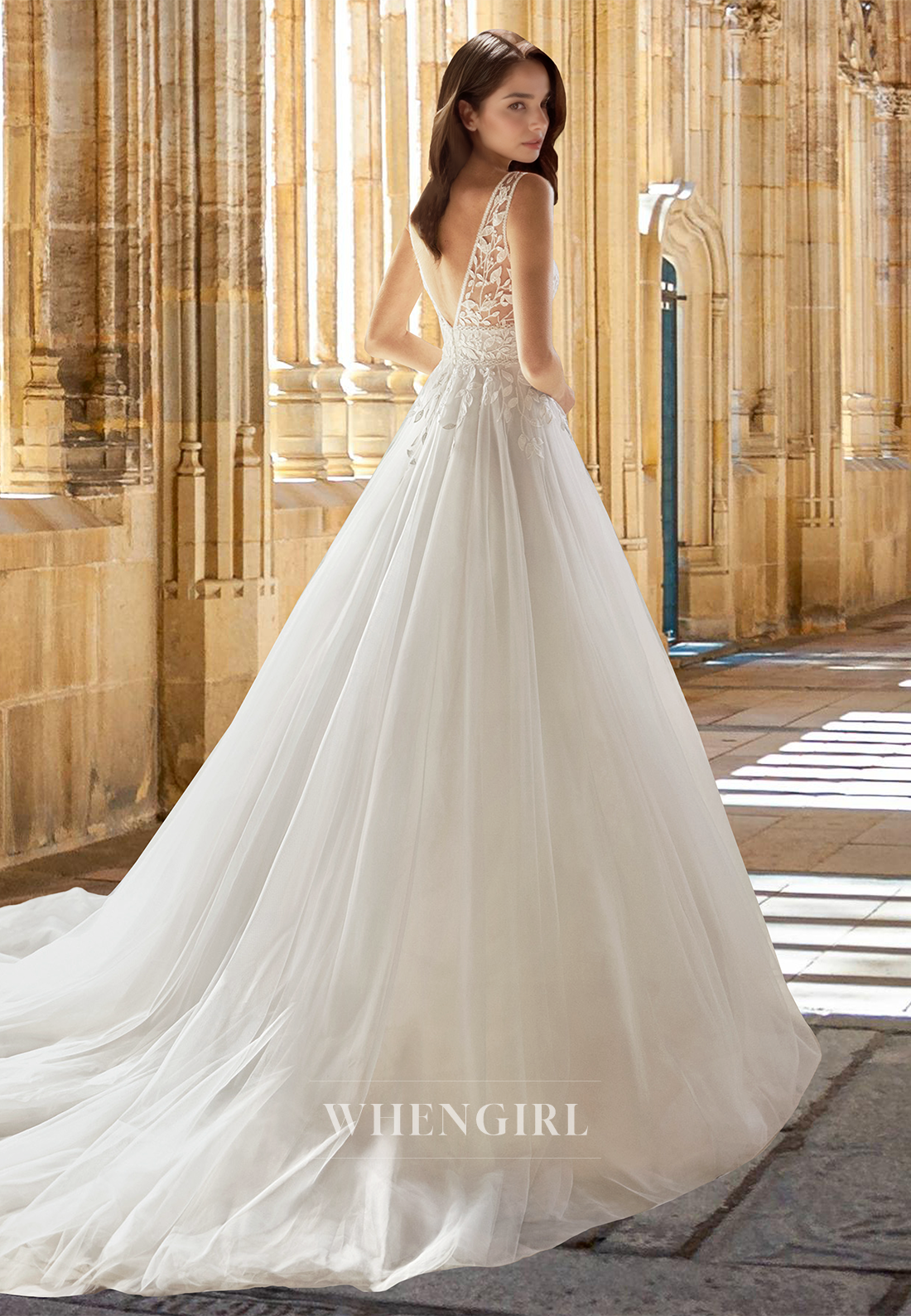 Bohemian A-Line V-Neck Straps Sleeveless Appliques Lace Long Beach Wedding Dress