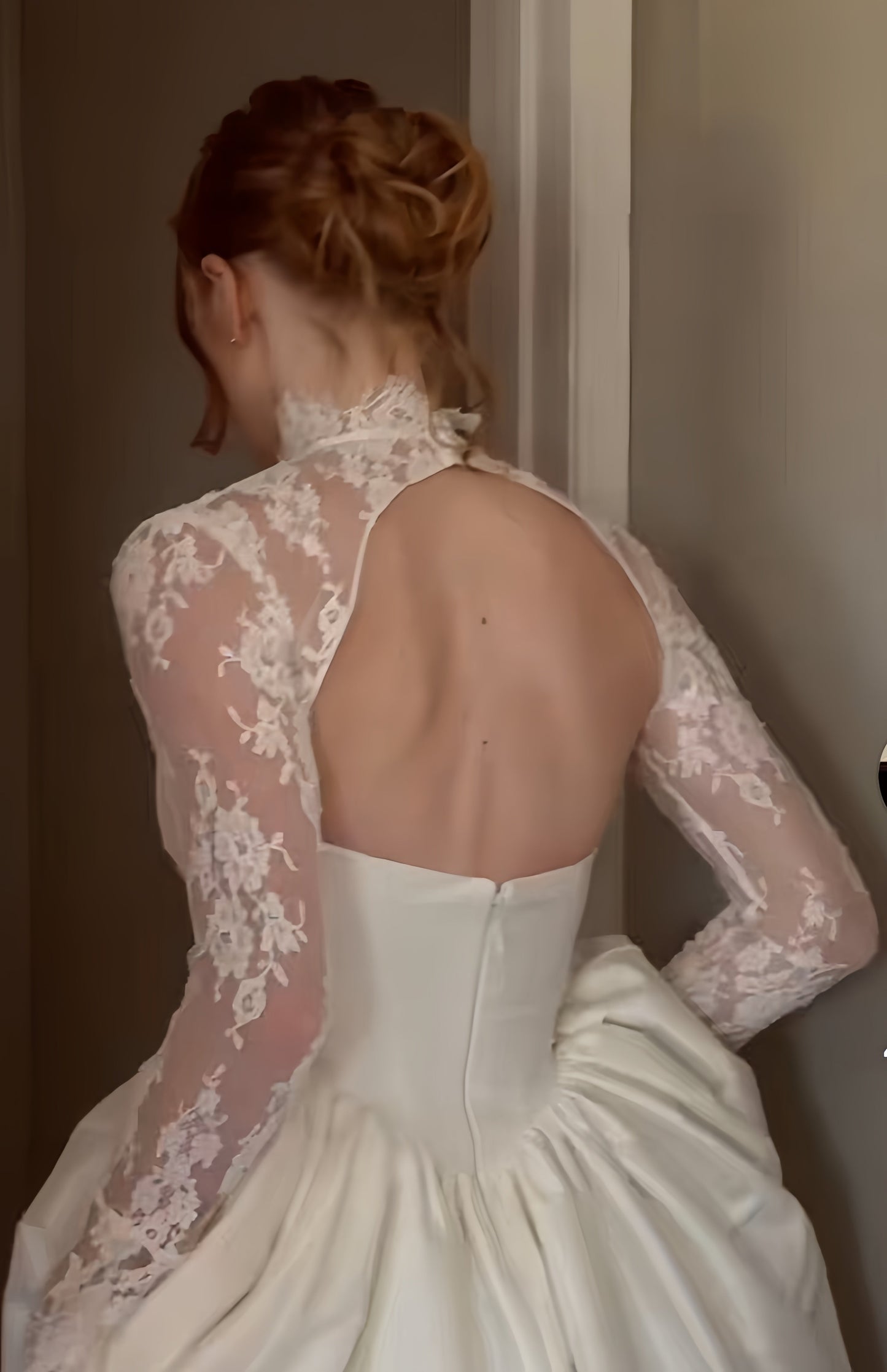 Ivory Wedding Dresses A-line Satin Lace Bridal Wedding Gown