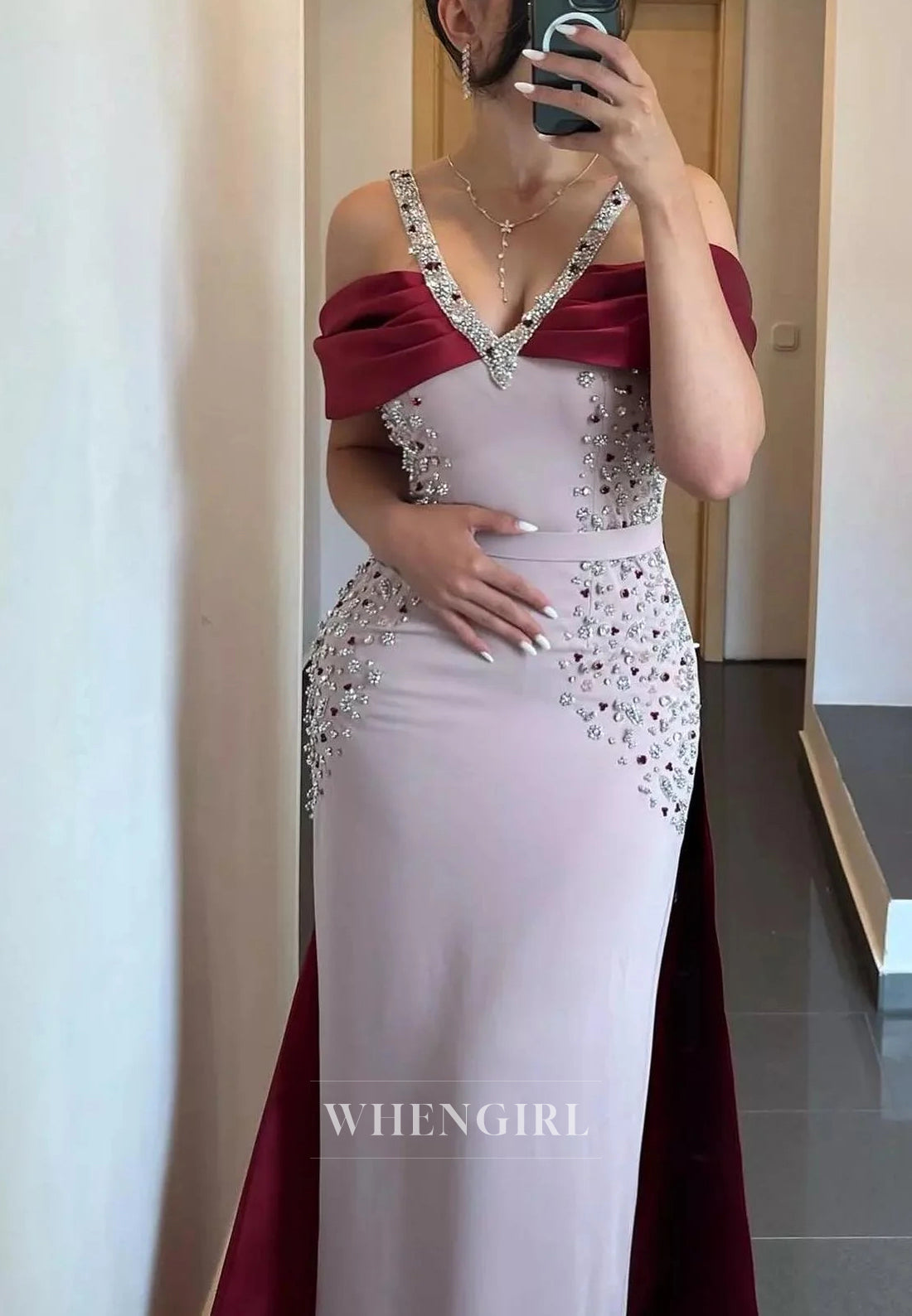 Luxury Dusty Pink V Neck Beaded Straps Back Zipper Column Formal Dress with Red Train