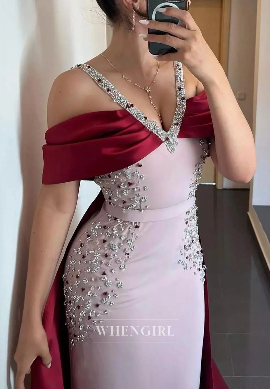Luxury Dusty Pink V Neck Beaded Straps Back Zipper Column Formal Dress with Red Train