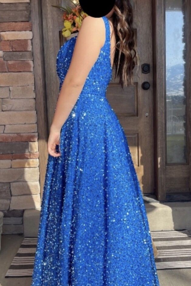 Sparkly A-Line Sequined Empire-Waist Sleeveless Prom Dress