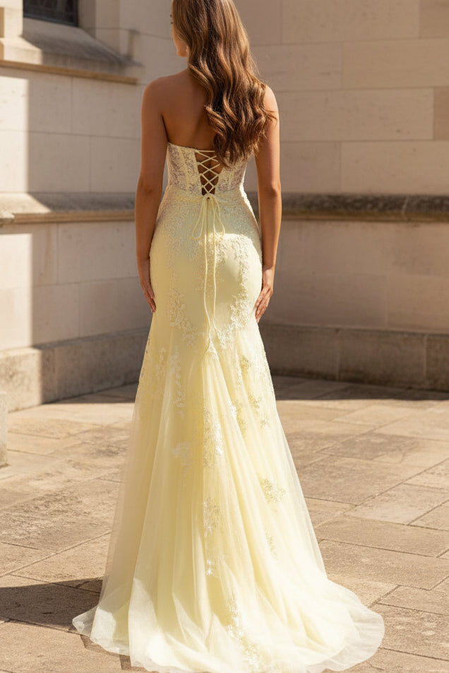 Yellow Strapless Keyhole Lace Appliques Sleeveless High Slit Prom Dress