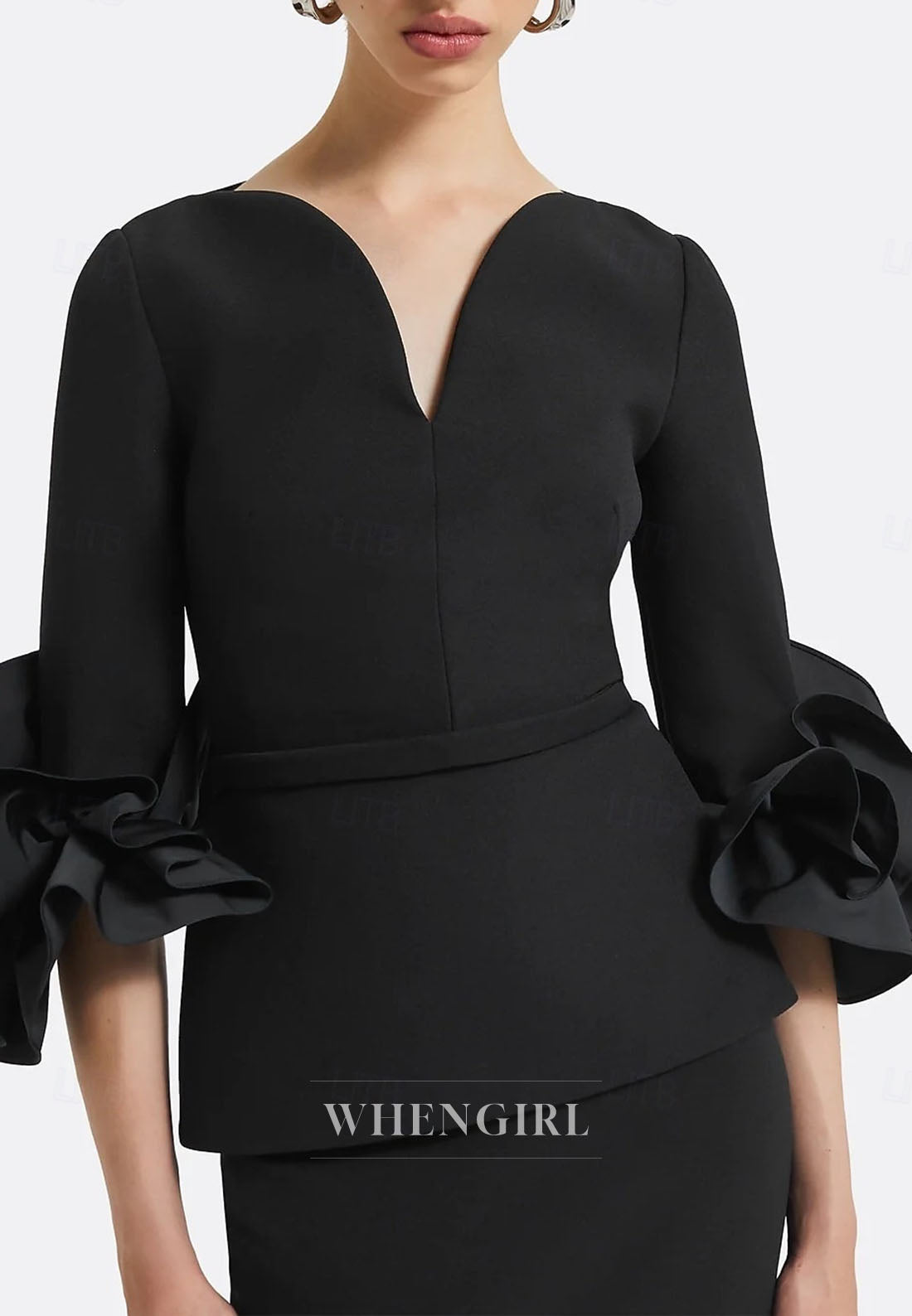 Chic Mermaid V Neck Half Sleeves Mother of the Bride Dress