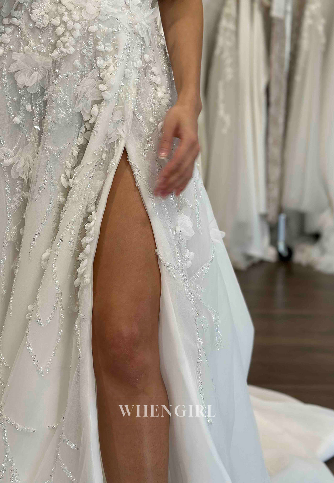 Strapless Pearls Beading Appliqued Sleeveless Side Slit Court Trian A-Line Wedding Dress