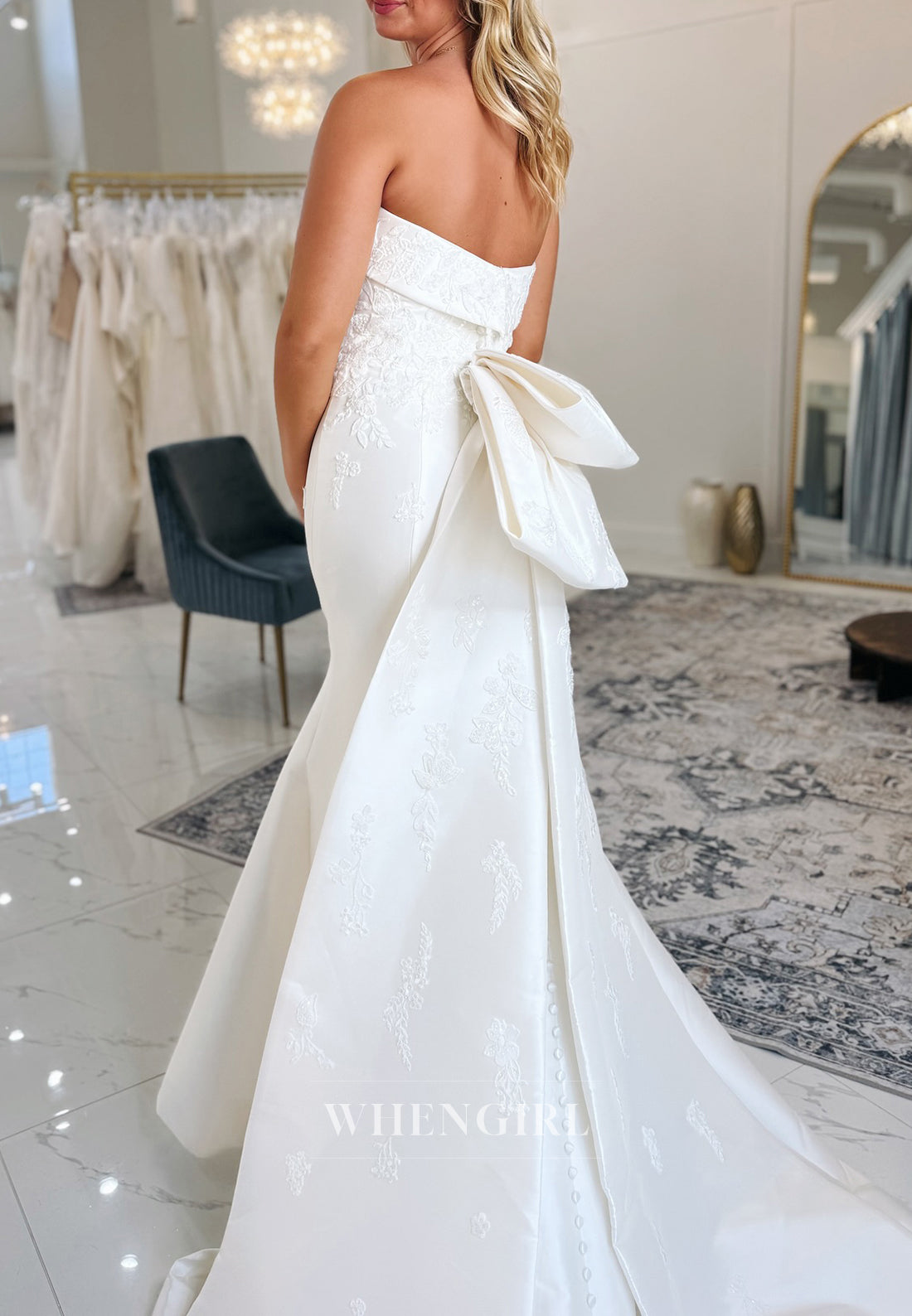 Tube Top Embroidery Beaded Bowknot Sweep Trian Mermaid Wedding Dress
