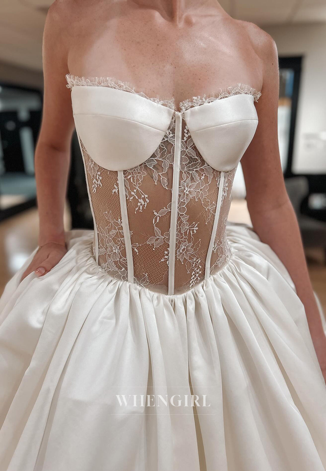 Strapless Lace Top Sleeveless Back Zipper Ball Gown Court Train Wedding Dress