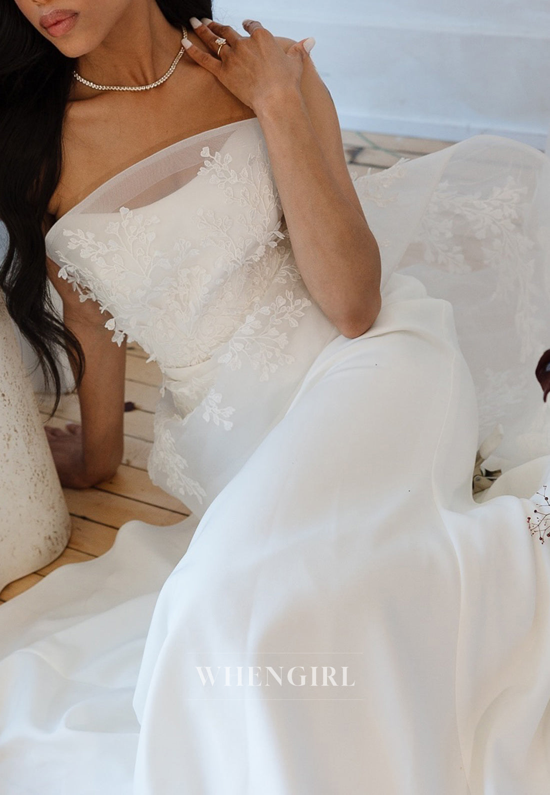 Sheath Tube Top Sleeveless Appliqued Lace Sweep Train Wedding Dress