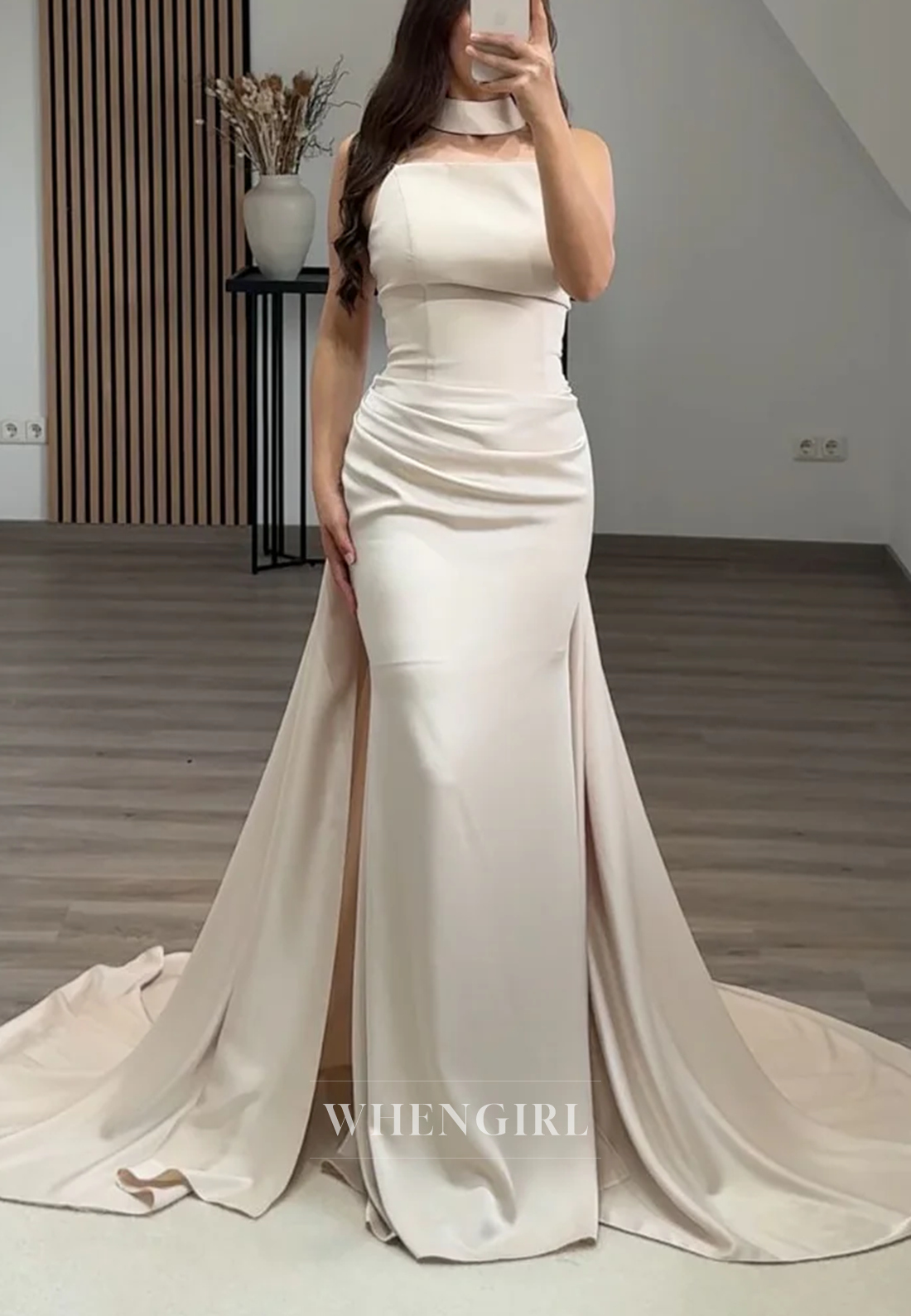 Simple Sleeveless Pleated Strapless Back Zipper Column Evening Formal Dress with Court Train