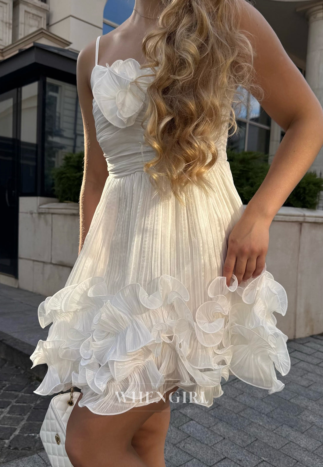 A-Line Pleated 3D Flower Spaghetti Straps Sleeveless Ruffles Short Homecoming Dress
