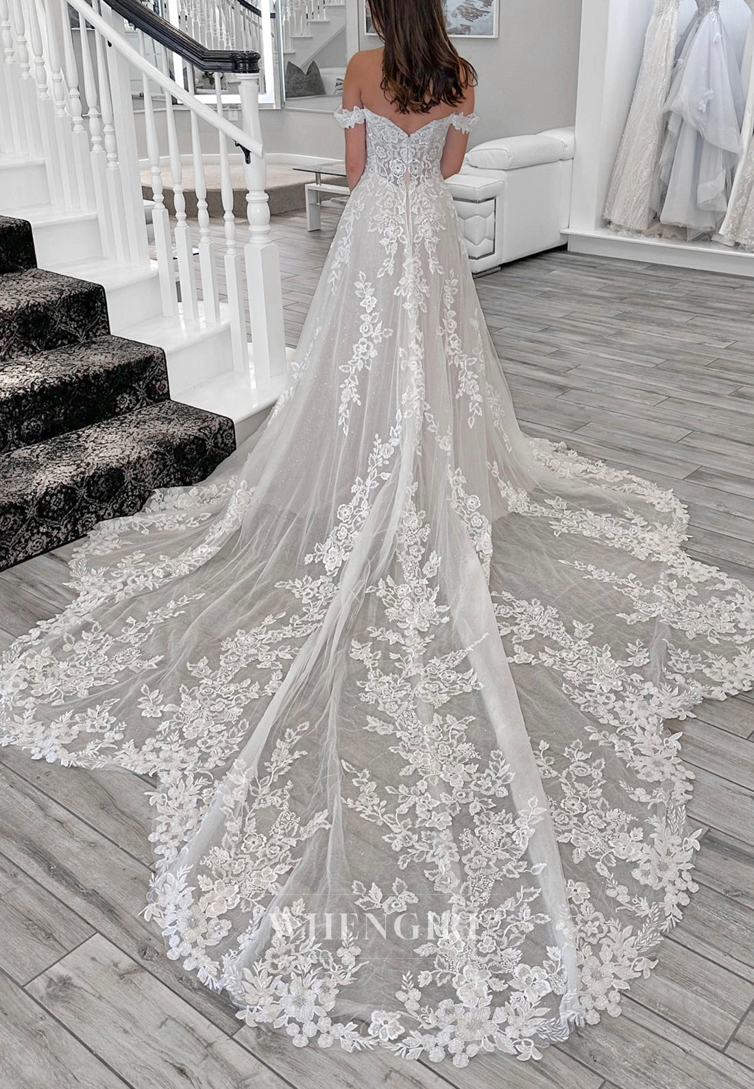Off Shoulder Appliqued Lace A-Line Chapel Train Back Zipper Wedding Dress