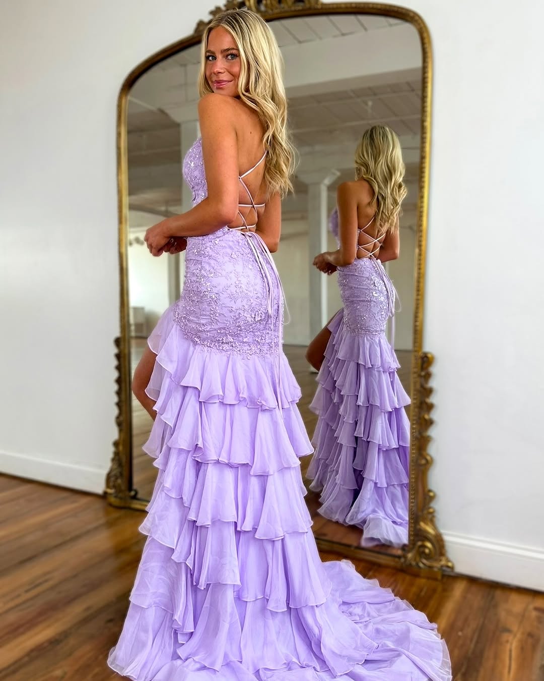 Spaghetti Straps Sweetheart Mermaid Sleeveless Appliques Lace Prom Dress Evening Dress with Slit