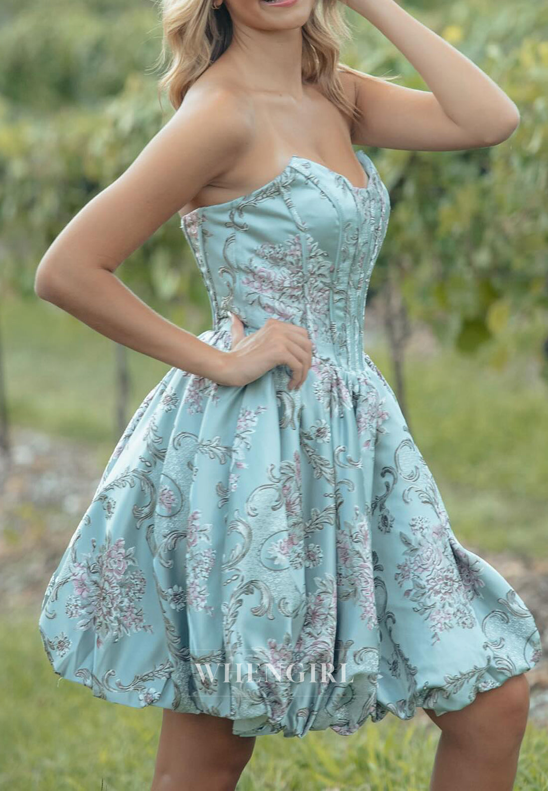 Blue A-Line Strapless Sleeveless Bubble Hem Short Homecoming Dress