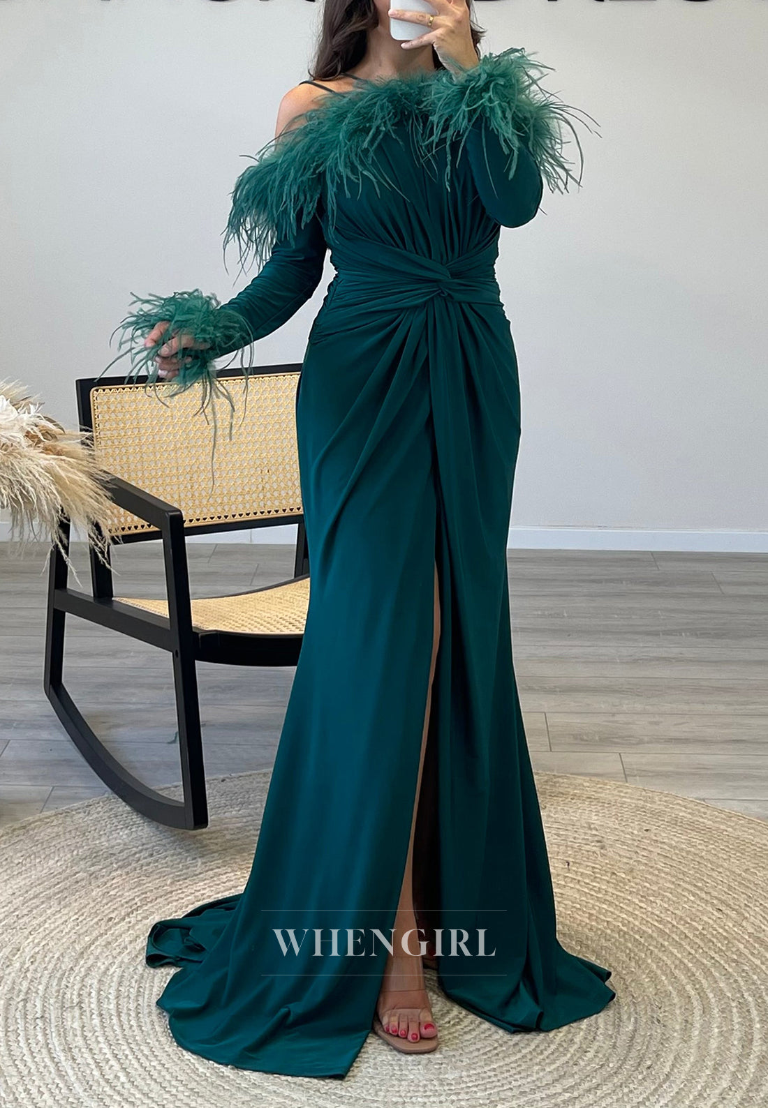 Pleated Long Sleeves Feather Mermaid Formal Gown Side Slit Chiffon Dress