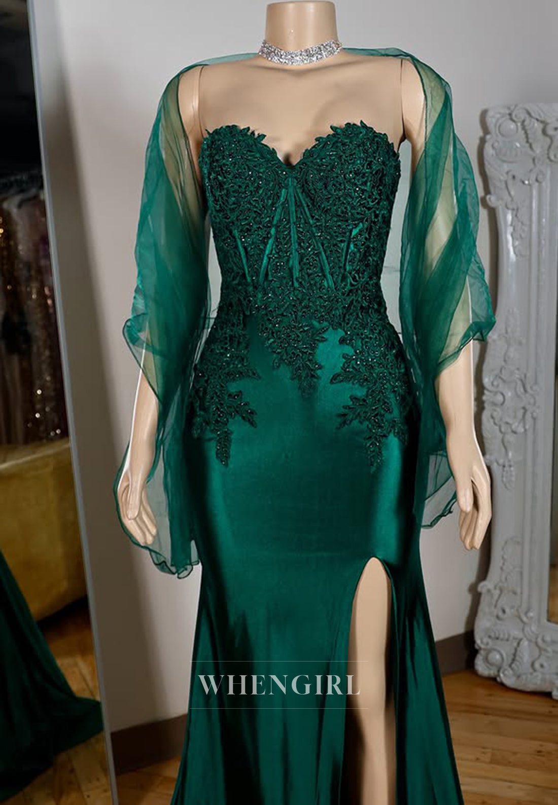 Graceful Sweetheart Sleeveless High Slit Mermaid Beaded Stin Prom Party Gown with Appliques