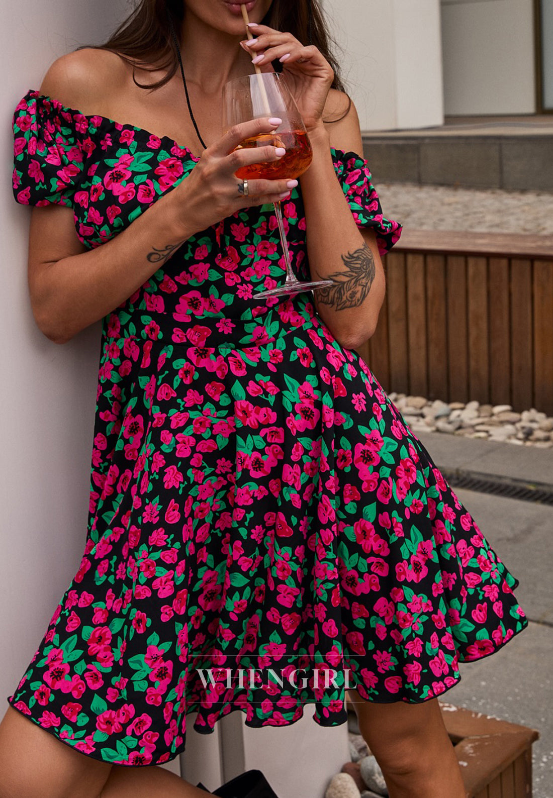 A-Line Sweetheart Off Shoulder Floral Short Homecoming Dress