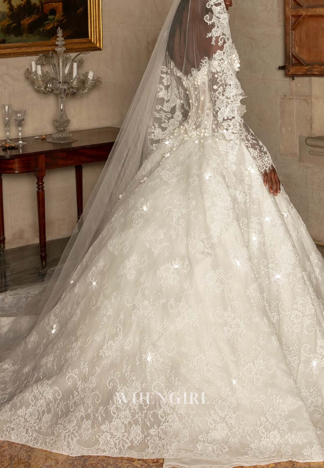 Gorgeous Sweetheart Long Sleeves Appliqued Lace Court Train Wedding Dress