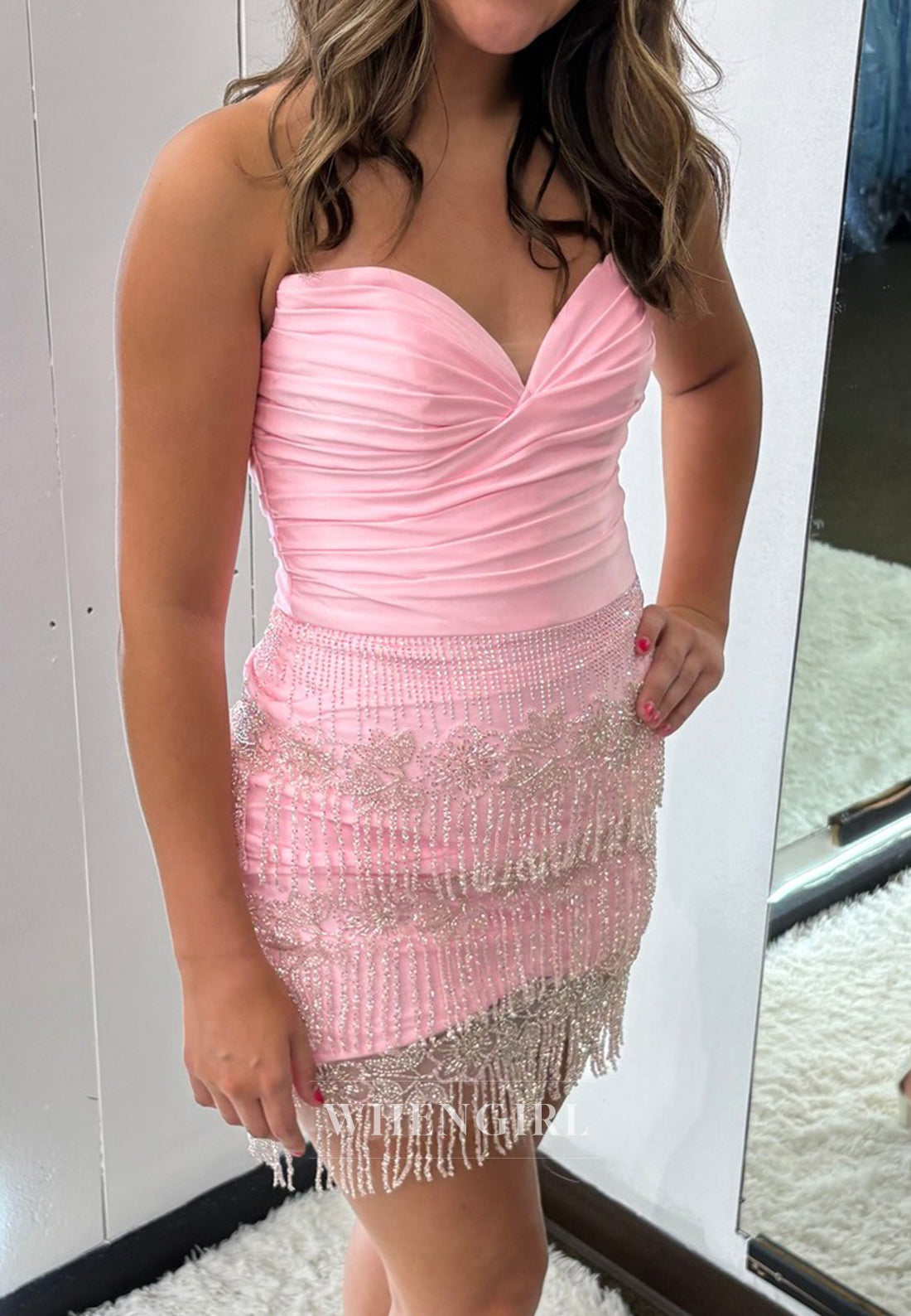 Pale Blush Sweetheart Sleeveless Pleated Beaded Tassels Sheath Short Homecoming Dress