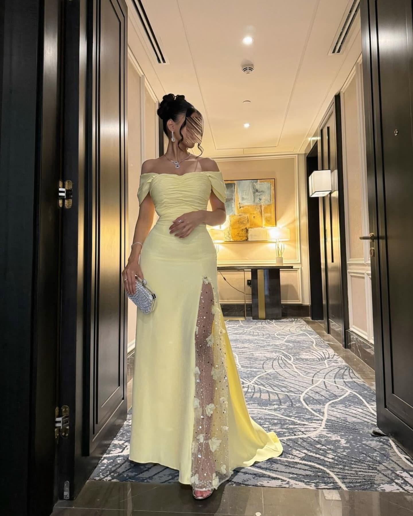 Off-Shoulder Long Sleeves Sheath High Slit Floral Ruched Satin Prom Dress with Beads Party Dress