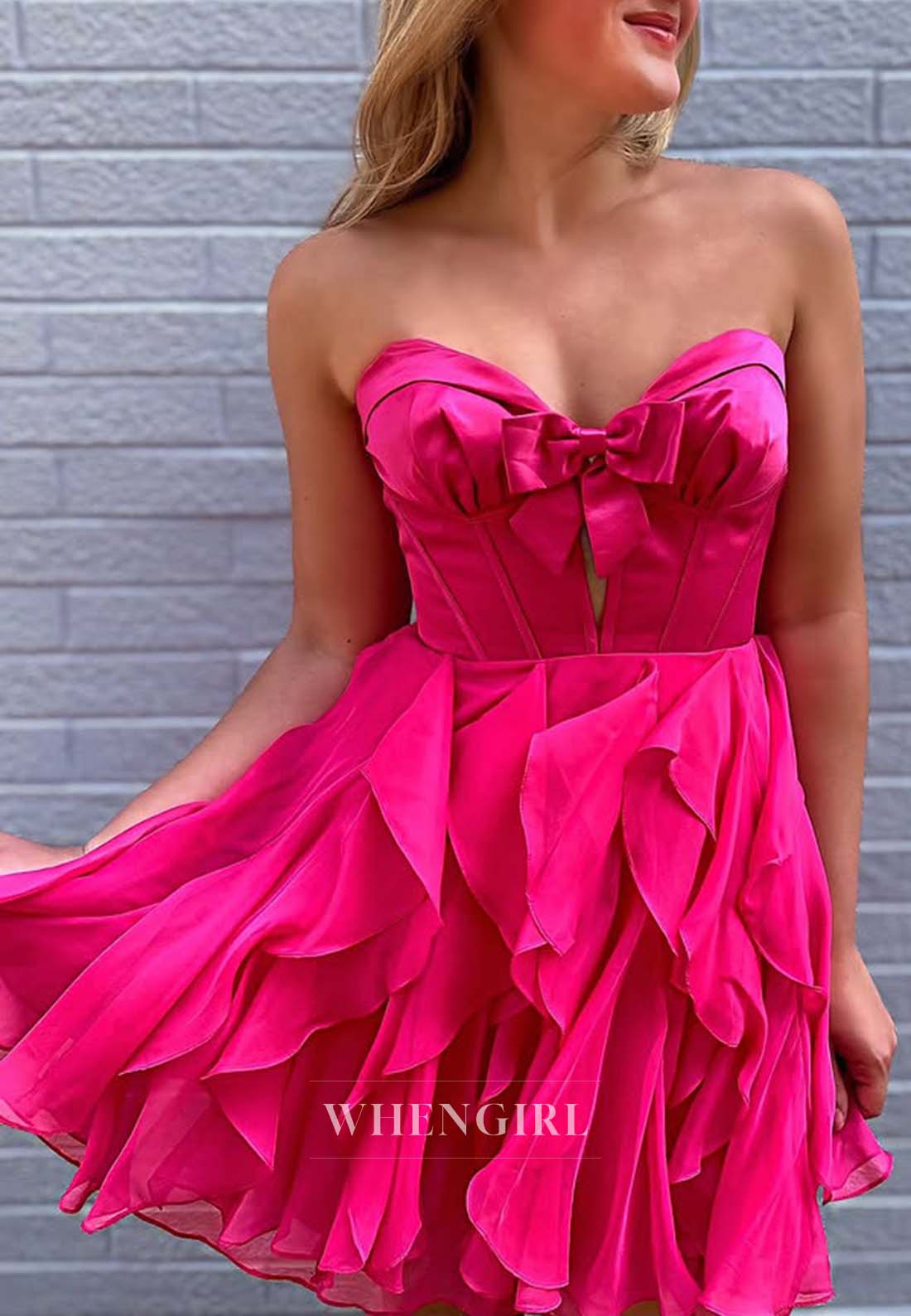 Bowknot Sweetheart Sleeveless Cut Out Multi Tiered A-Line Short Homecoming Dress