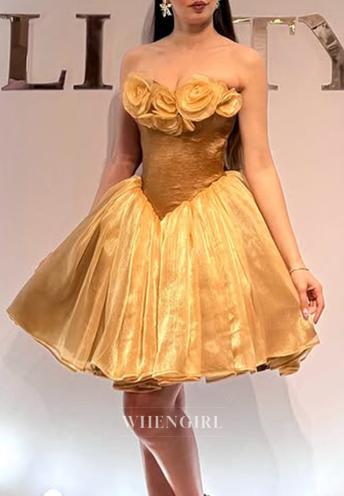 A-Line Strapless Flowers Sleeveless Short Homecoming Dress