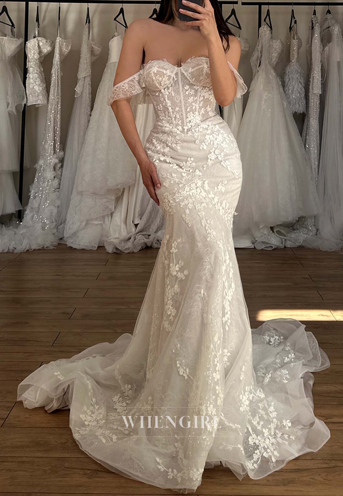 Sweetheart Off Shoulder Sleeveless Mermaid Wedding Dress with Appliques