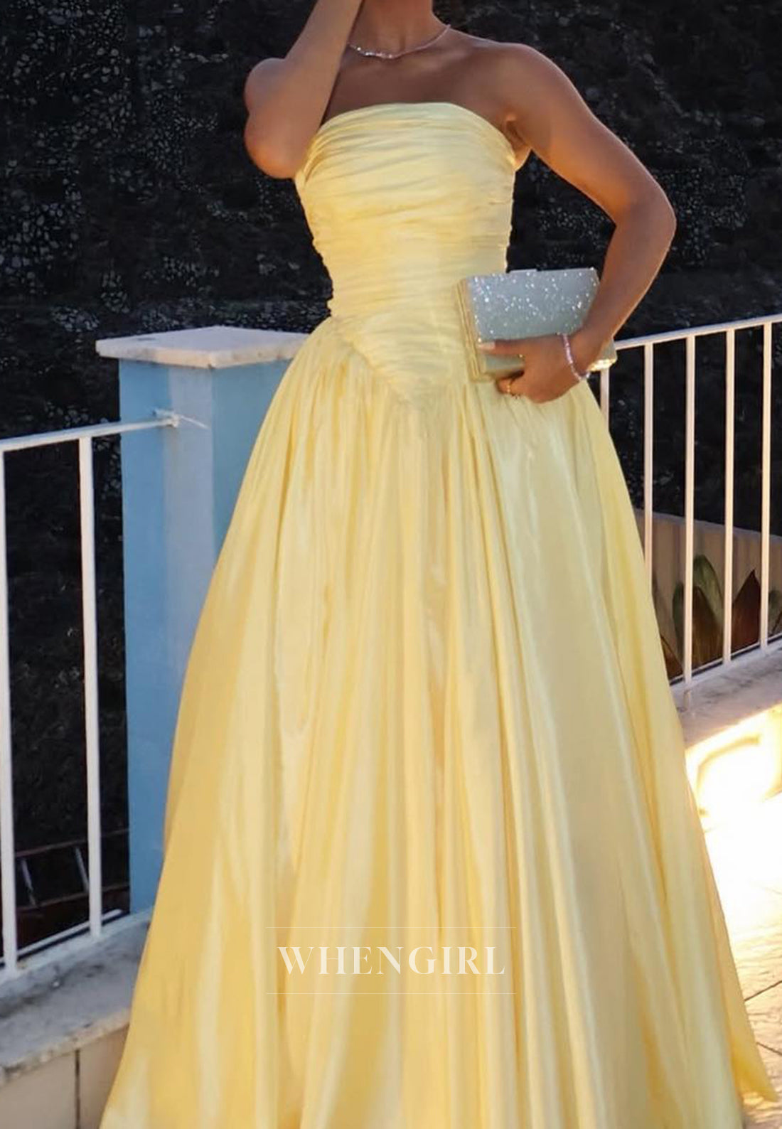 Classic A-Line Sleeveless Tube Top Ruched Satin Long Evening Party Gowns with Pockets