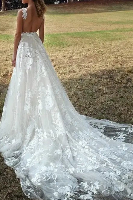 Sleeveless A-Line Wedding Gowns Long With Appliques