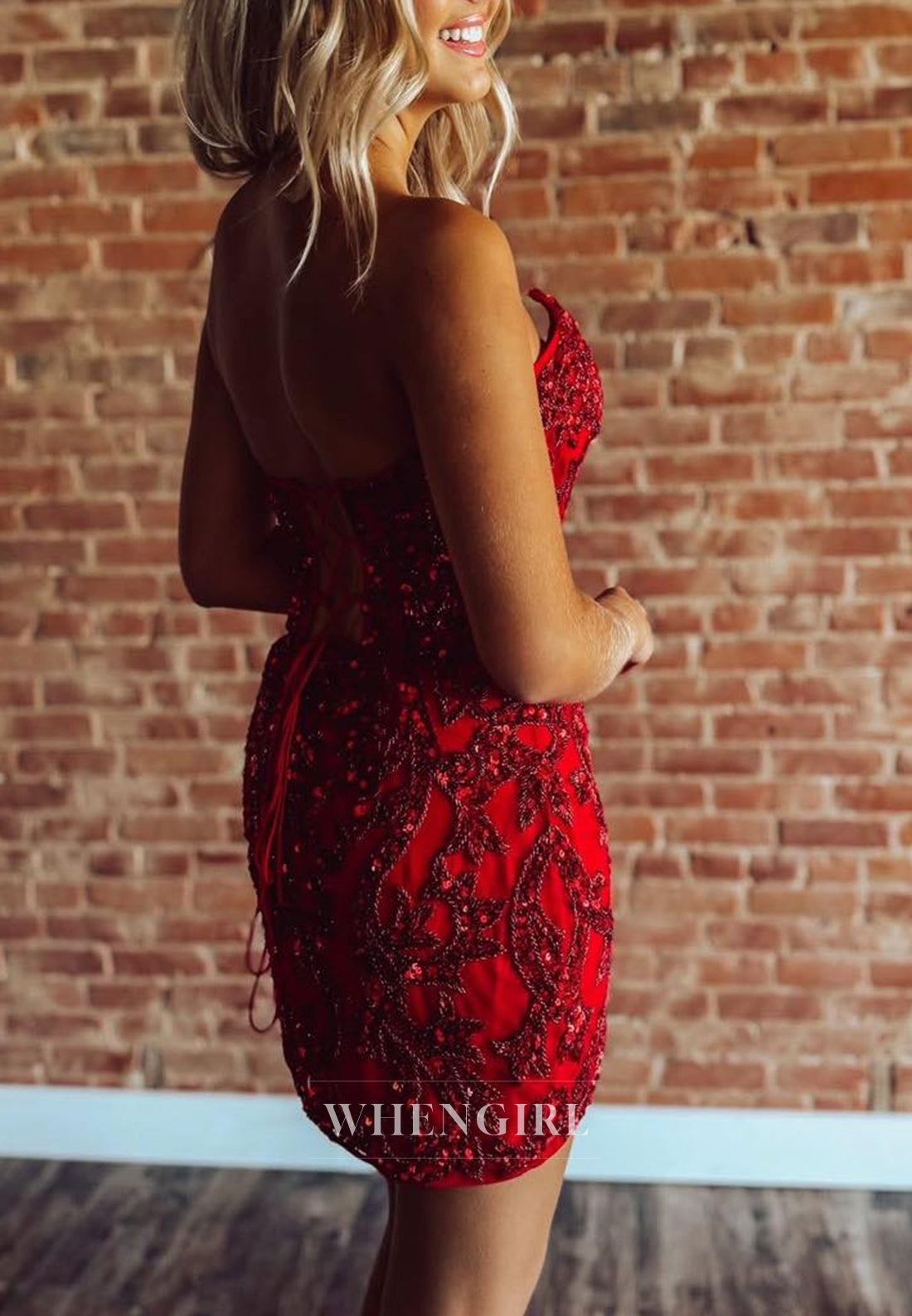 Red Sheath V Neck Sleeveless Lace Up Beaded Short Homecoming Dress