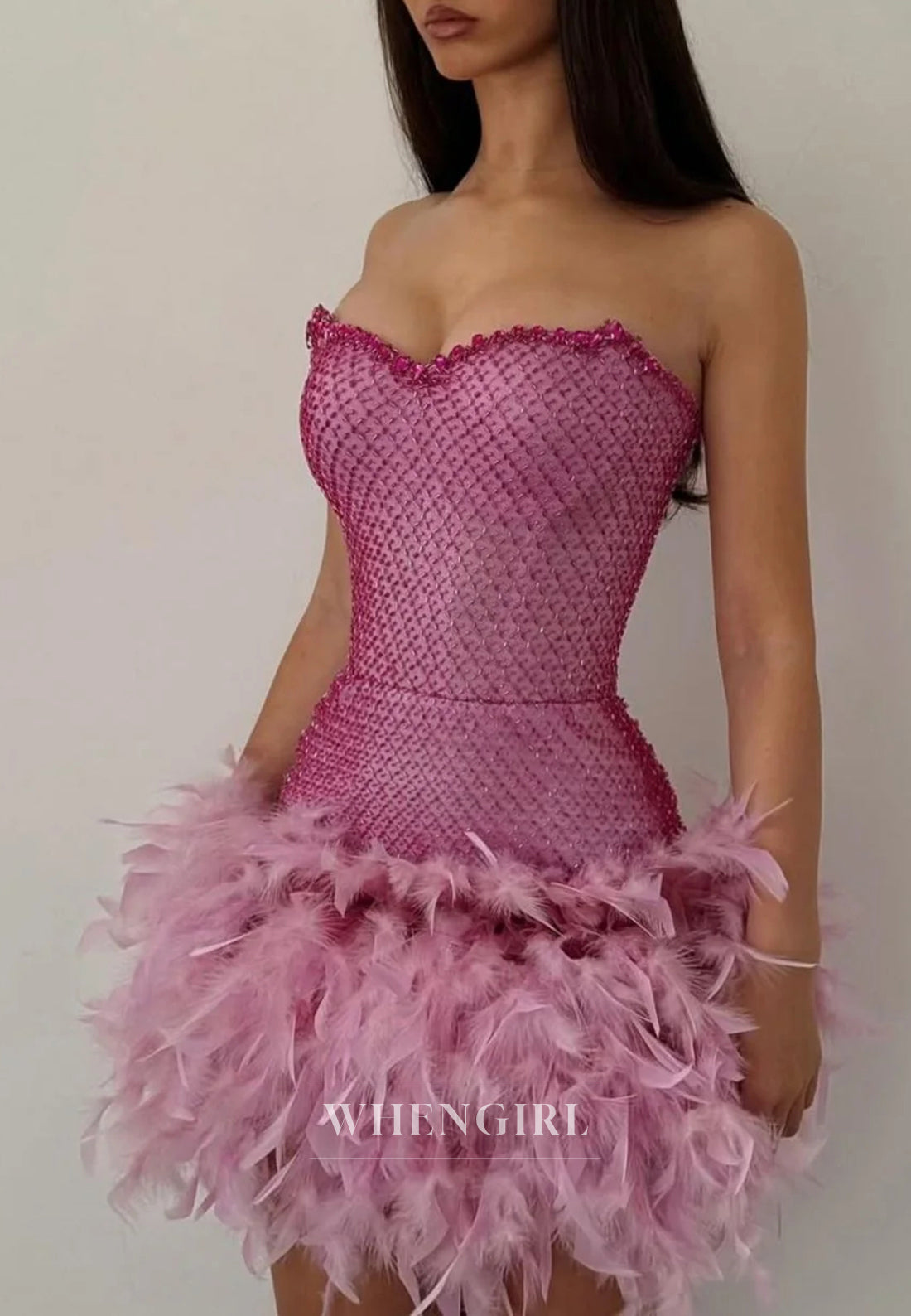Sheath Beaded Feather Sleeveless Sweetheart Strapless Homecoming Dress