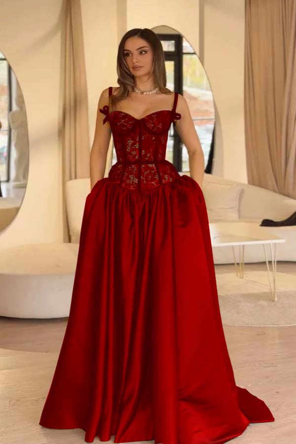 Pleated Lace Elegant Spaghetti-Straps Sleeveless Black Evening Dress